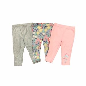 Carter’s bundle of 3 leggings. EUC. Size 12m.